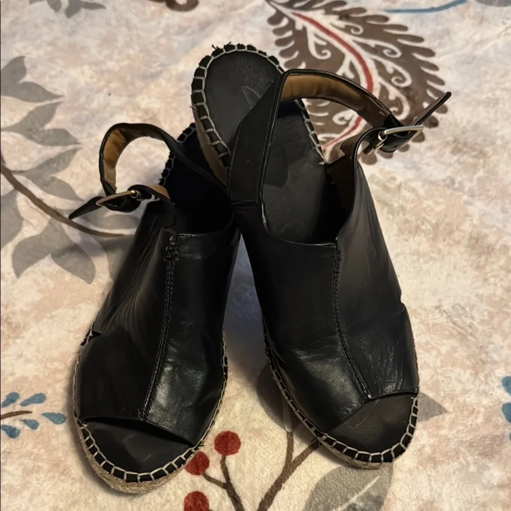Clark’s Black Leather Women's Sz 9.5 Petrina Meera Artisan Wedge Sandal